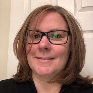 Meet your Posher, Nora